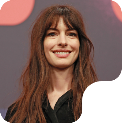 Anne_Hathaway_at_Berlinale_2023_(cropped)